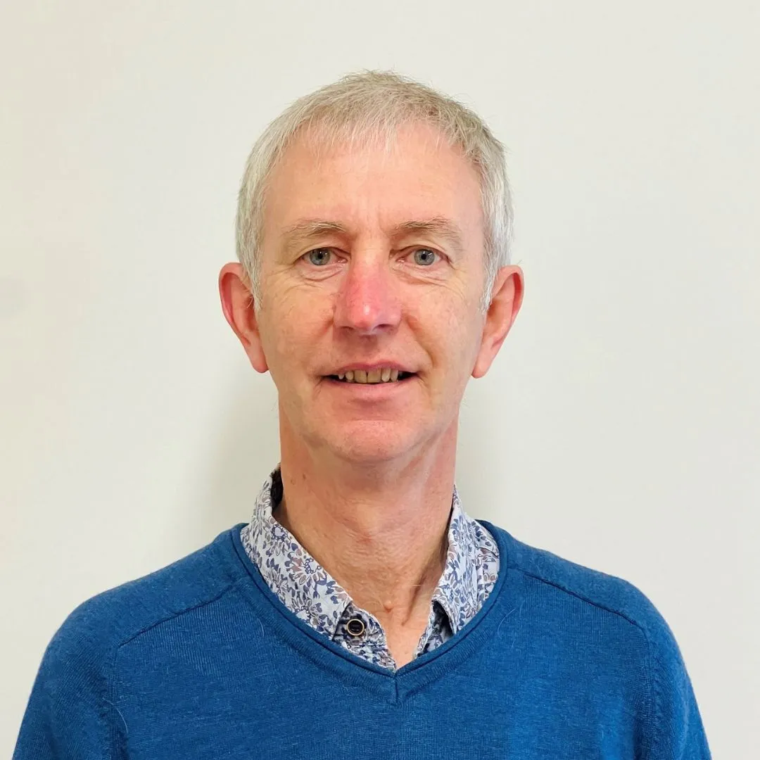 Dr Andrew Dunn Dr Andrew Dunn