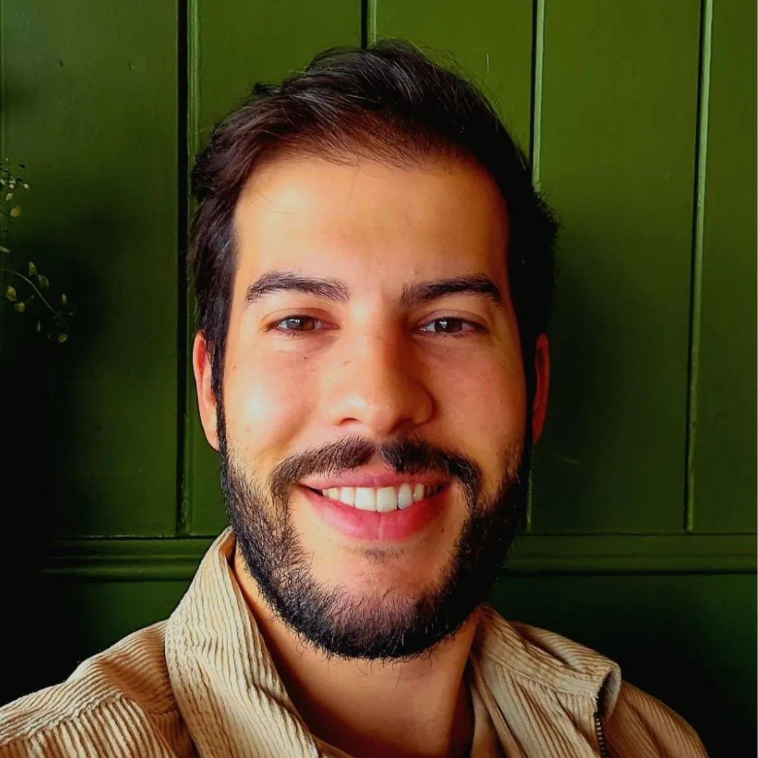 Dr Bernardo Brandao