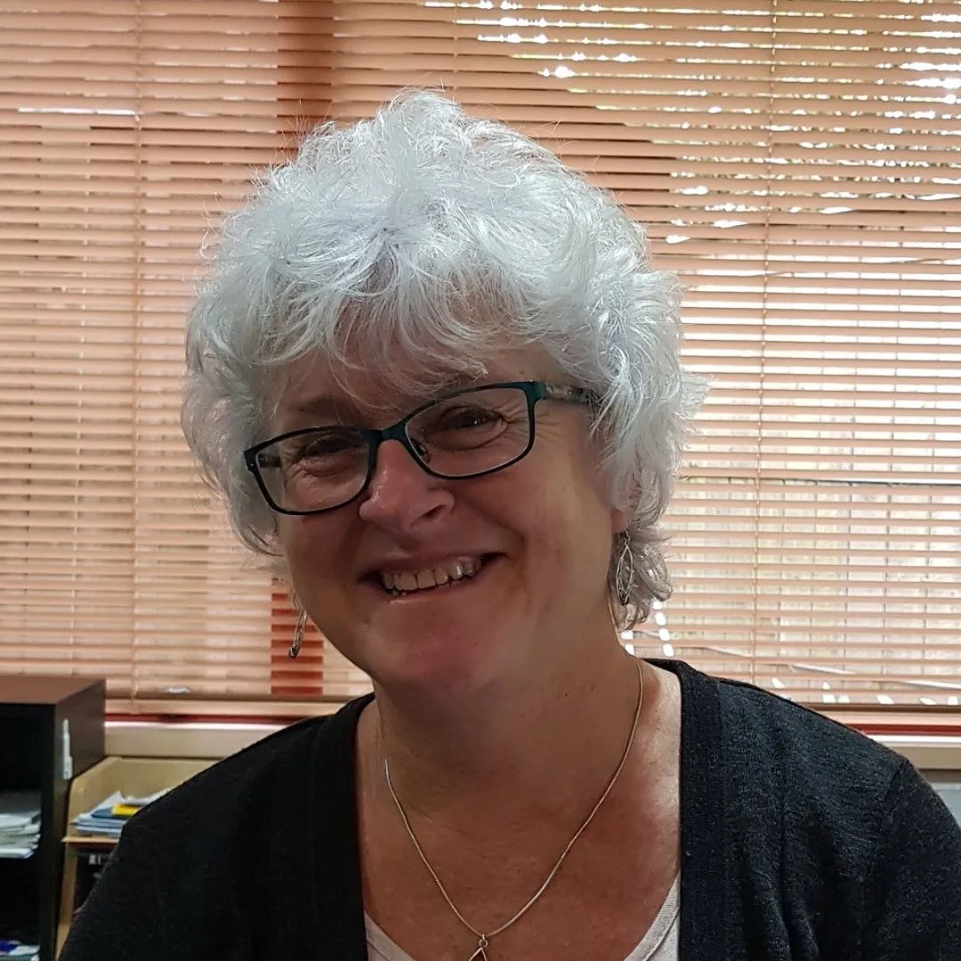 Dr Kathy McDonald